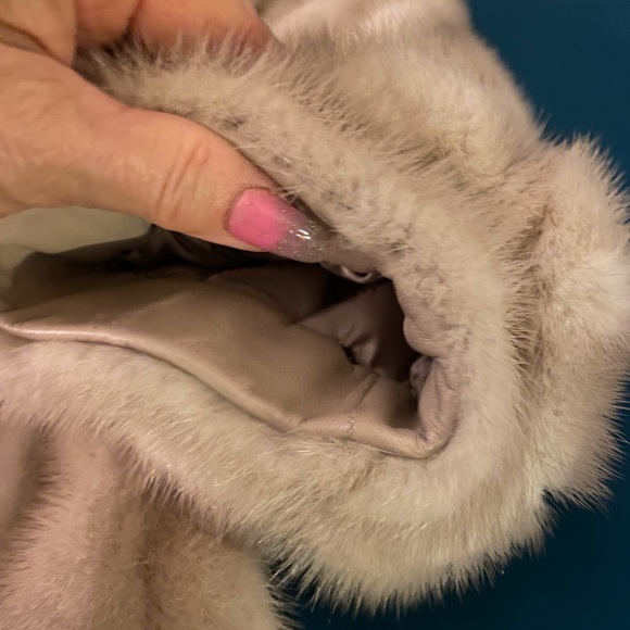 MINK: Tourmaline Authentic Silver Mink, Coat Full Length - Picture 5 of 13